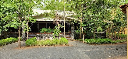 Bandhavgarh Meadows