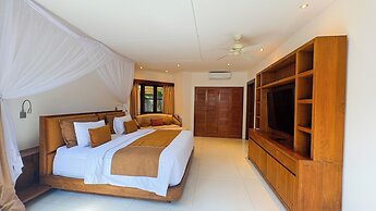 LataLiana, Seminyak