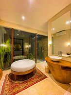 LataLiana, Seminyak