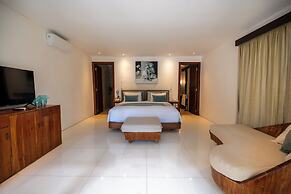 LataLiana, Seminyak