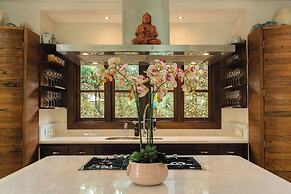 LataLiana, Seminyak