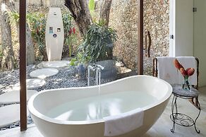 LataLiana, Seminyak