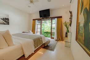 LataLiana, Seminyak