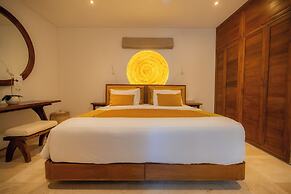 LataLiana, Seminyak