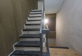Hotel O Hi Inn 3