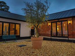 Lower Marsh Barns