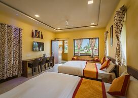 Moonlight Nature Resort & Swimming Pool