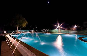 Moonlight Nature Resort & Swimming Pool