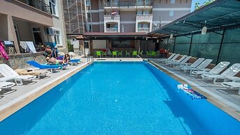 Cennet Apart Otel