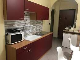 BEAUTY HOUSE
