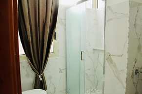 BEAUTY HOUSE