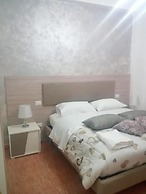 BEAUTY HOUSE