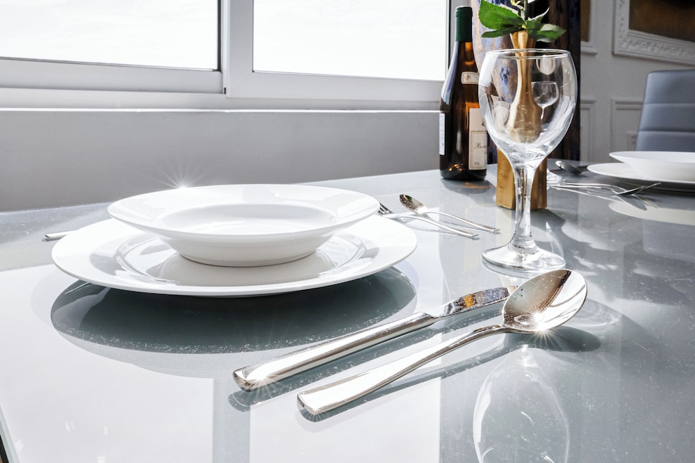 Nobilis Boutique Living