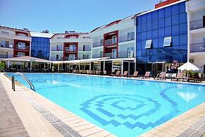 Side Legend Hotel