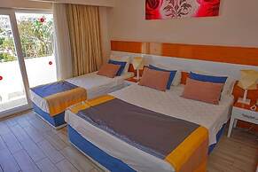 Side Legend Hotel