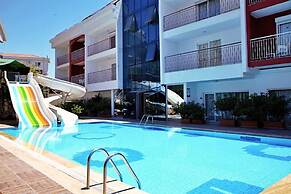 Side Legend Hotel
