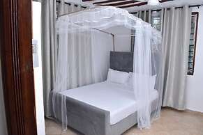 Lux Suites Diani Holiday Villas