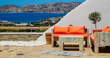 Villa Mira Paros  Luxury Suites