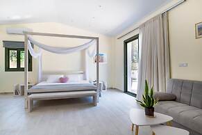 Arktos Sunset Villa