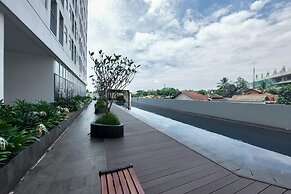 Nice And Fancy Studio Apartment At Serpong Garden