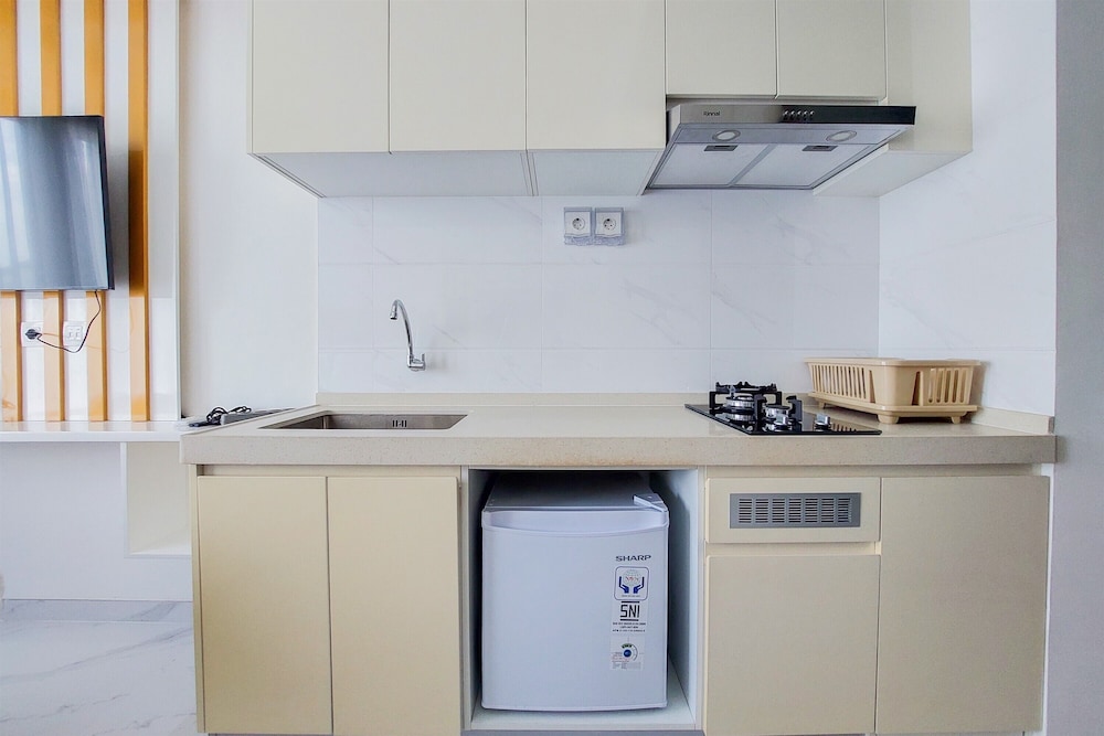 Relaxing Studio At Sky House Bsd Apartment