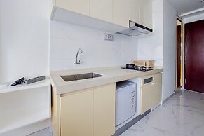Relaxing Studio At Sky House Bsd Apartment