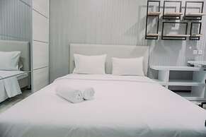 Homey And Comfy Stay Studio Apartment At B Residence