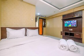 Modern Look Studio At Kebagusan City Apartment