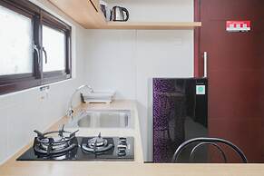 Comfort 2Br At Asatti Apartment