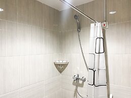 Modern Design Studio At Vasanta Innopark Apartment