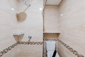 Homey And Minimalist Studio Apartment B Residence