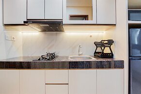 Homey And Minimalist Studio Apartment B Residence