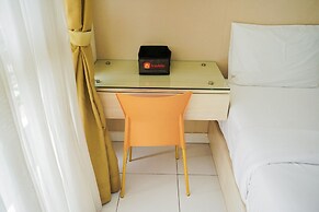 Comfy And Elegant Studio Apartment At Casa De Parco