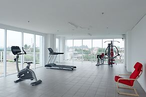Minimalist Studio At 12Th Floor Poris 88 Apartment