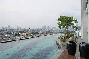Simple And Comfort Studio Apartment At Nine Residence
