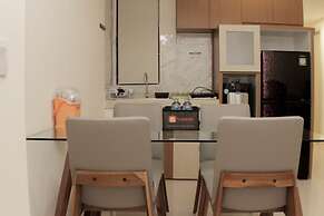 Minimalist And Cozy 3Br At Meikarta Apartment