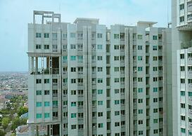 Scenic And Comfortable 2Br Sky Terrace Apartment