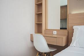 Comfort And Cozy Studio At Casa De Parco Apartment