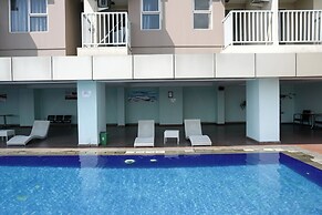 Nice And Warm Studio At Belmont Residence Puri Apartment