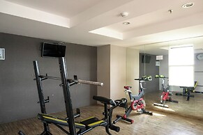 Nice And Warm Studio At Belmont Residence Puri Apartment