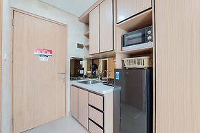 Cozy Stay Studio Room Apartment At B Residence