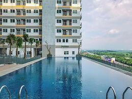 Cozy Living Studio Room Royal Sentul Park Apartment