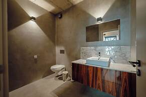 City Center Premium by Vacationy