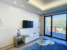 Torre Palace I by Atlantic Holiday