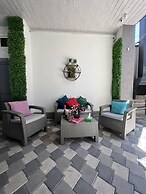 COMFORTABLE APARTMENT
