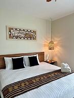 Oneiro Suites