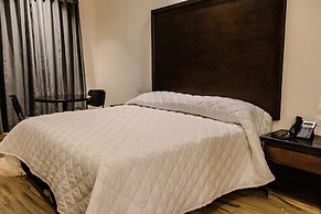 HOTEL GRAN AVENIDA