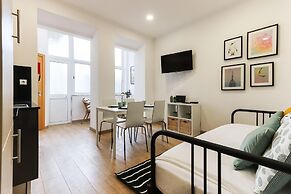 Lisbon Typical by Homing