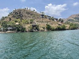 BORAC BAY VIEW
