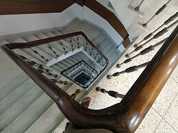 Shahin Hotel Residential